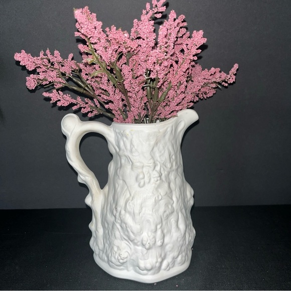 Traker Babes In The Woods Pitcher Jug 6" Tall Embossed Porcelain Bisque Finish - Picture 2 of 6